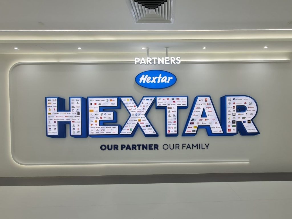 Hextar